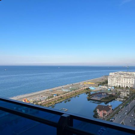 Orbi Cyti Apartman Batumi Kültér fotó