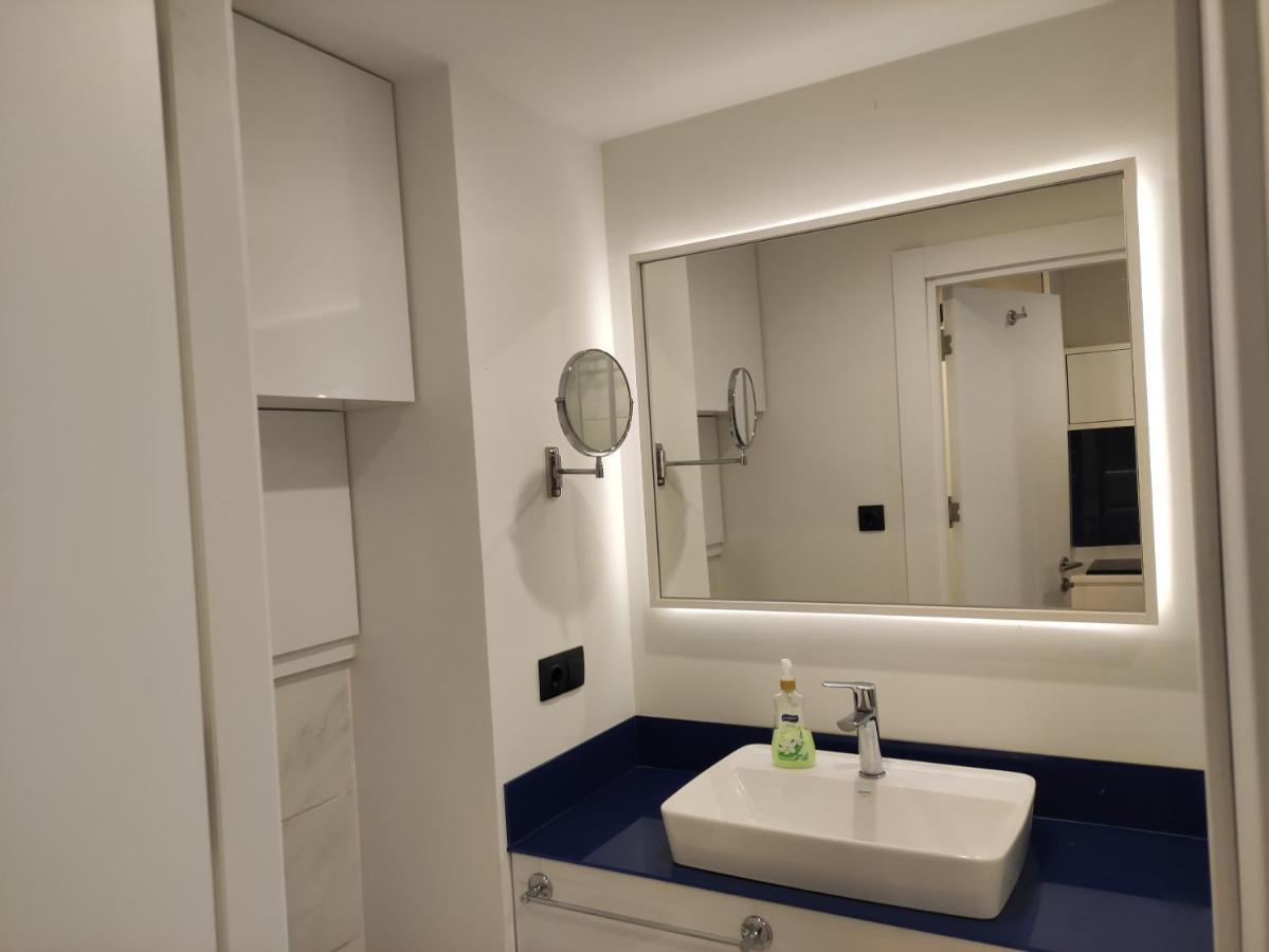 Orbi Cyti Apartman Batumi Kültér fotó