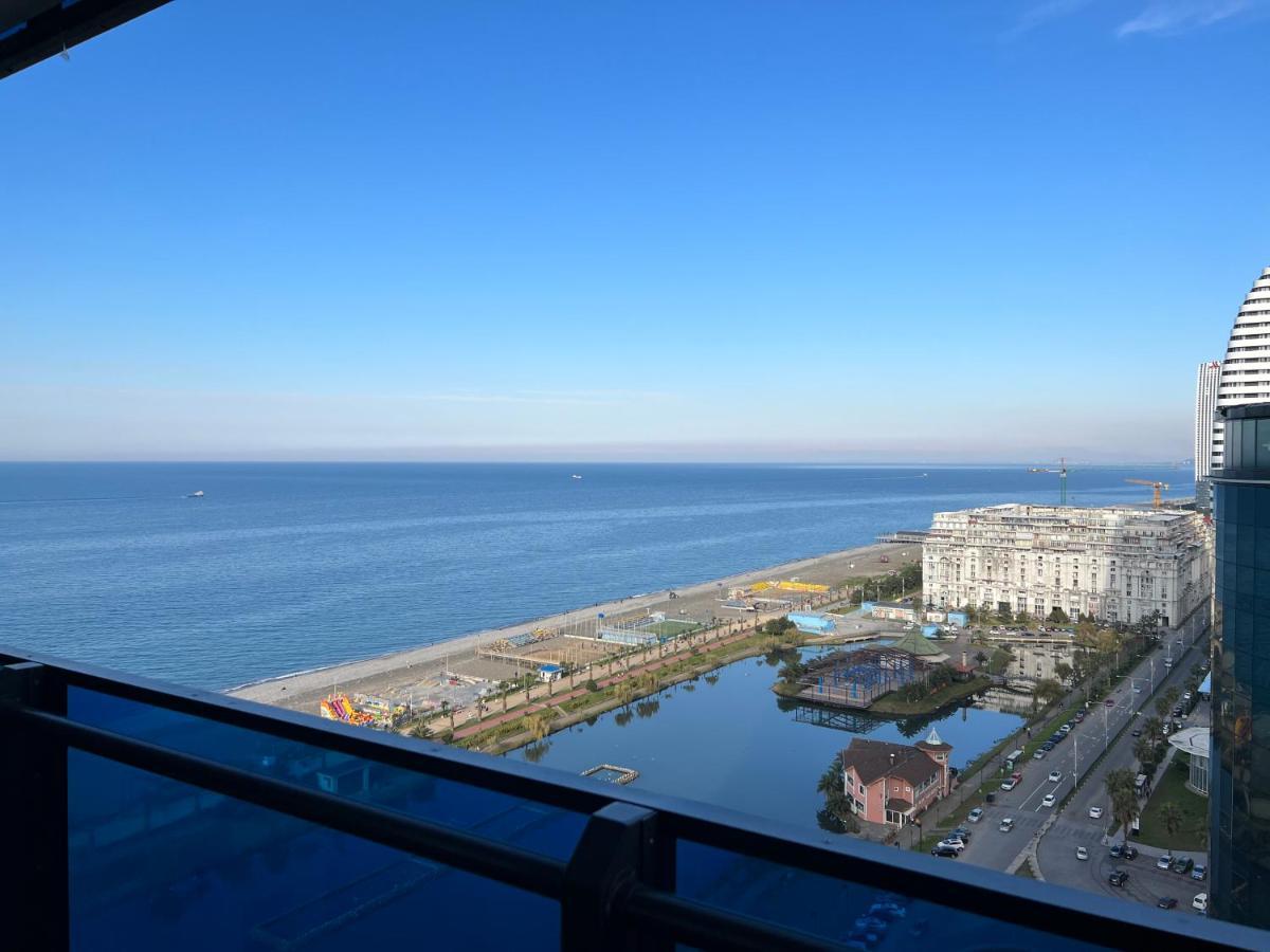 Orbi Cyti Apartman Batumi Kültér fotó